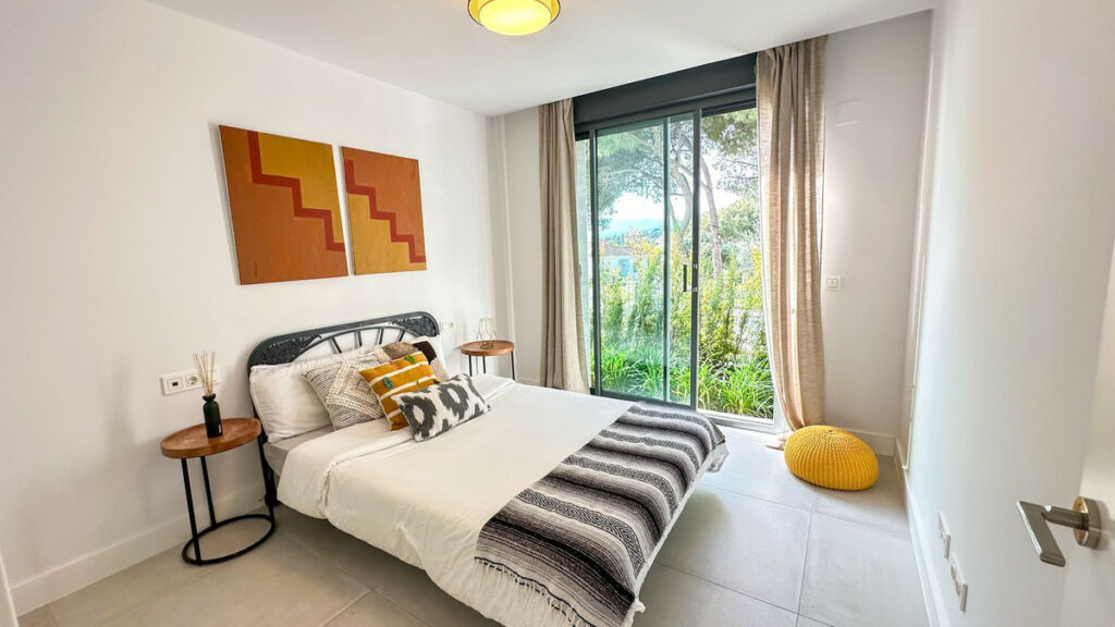 Duplex Cabopino Málaga - image 24