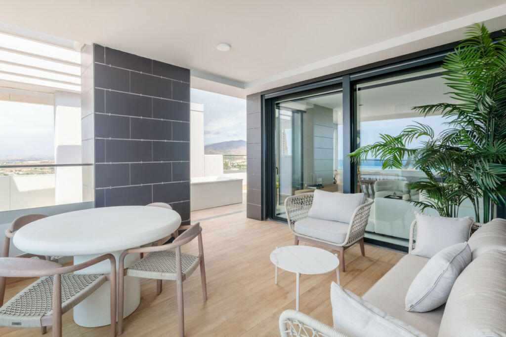 Middle Floor Apartment Benidorm Alicante - image 24