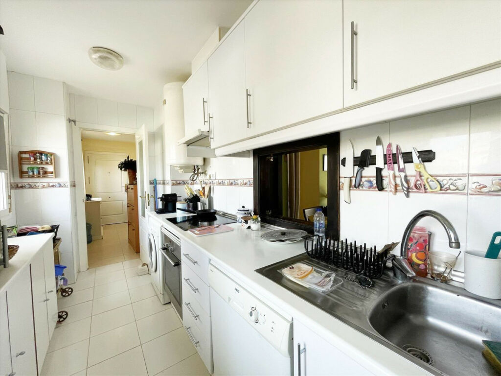 Middle Floor Apartment Calpe Alicante - image 24