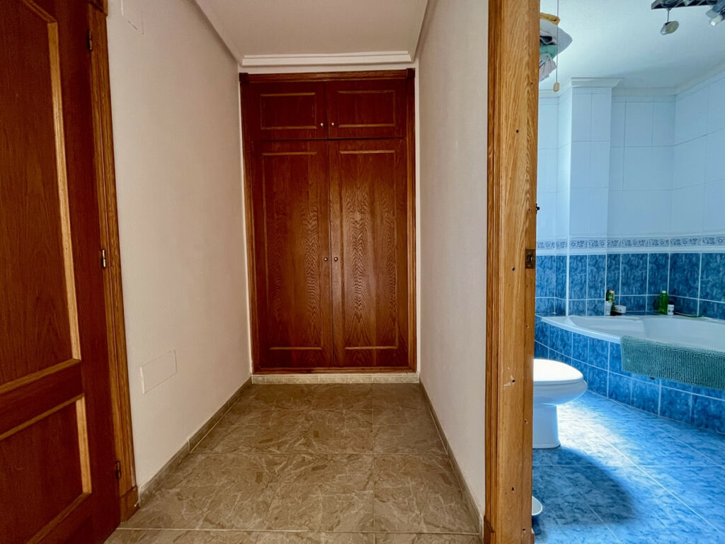 Detached Villa La Zenia Alicante - image 24