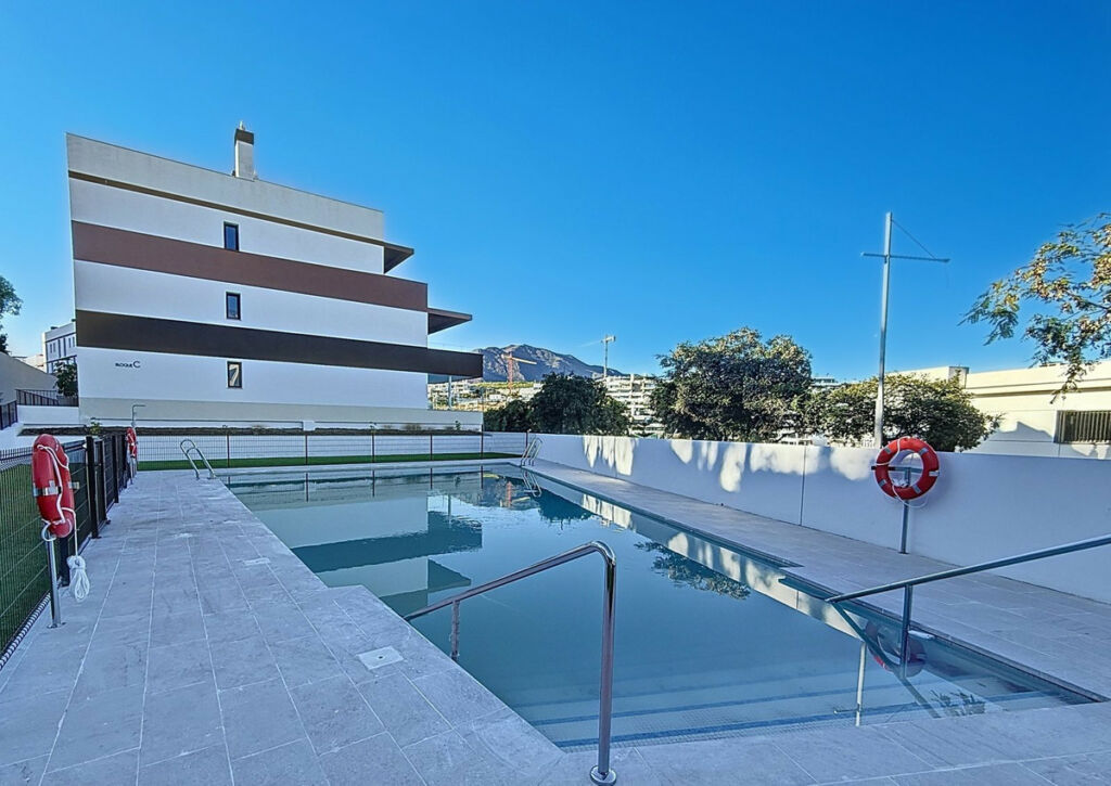 Penthouse Estepona Málaga - image 24