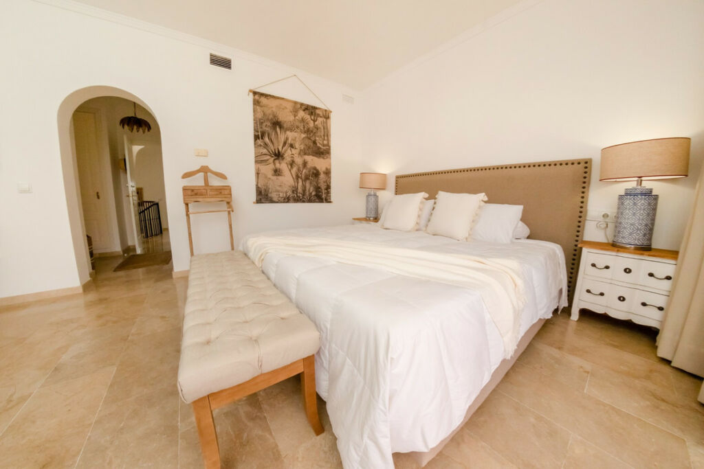 Townhouse The Golden Mile Málaga - image 24