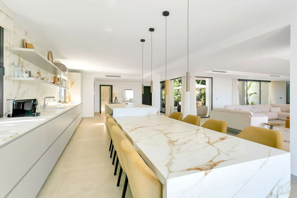 Detached Villa Cabopino Málaga - image 24
