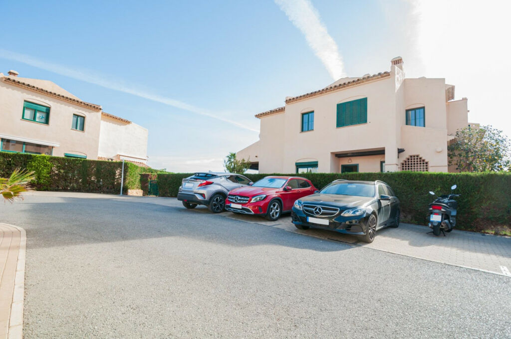 Townhouse Finestrat Alicante - image 23