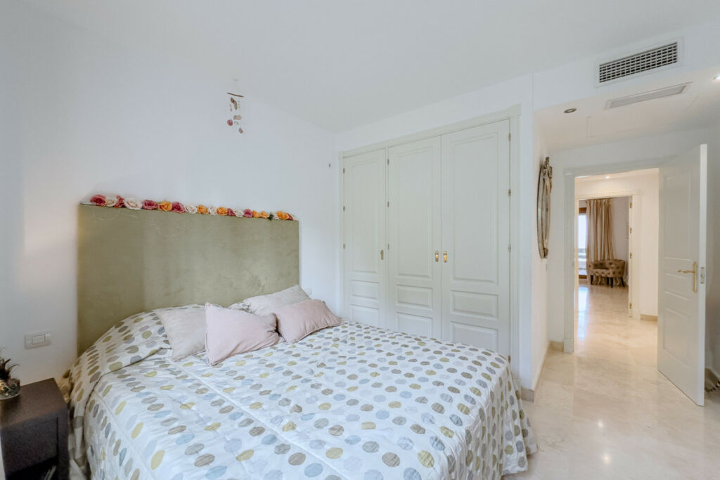 Penthouse Estepona Málaga - image 24