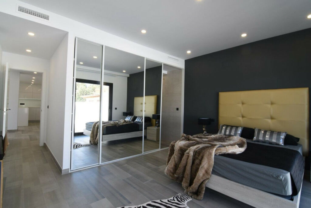 Detached Villa Calpe Alicante - image 24