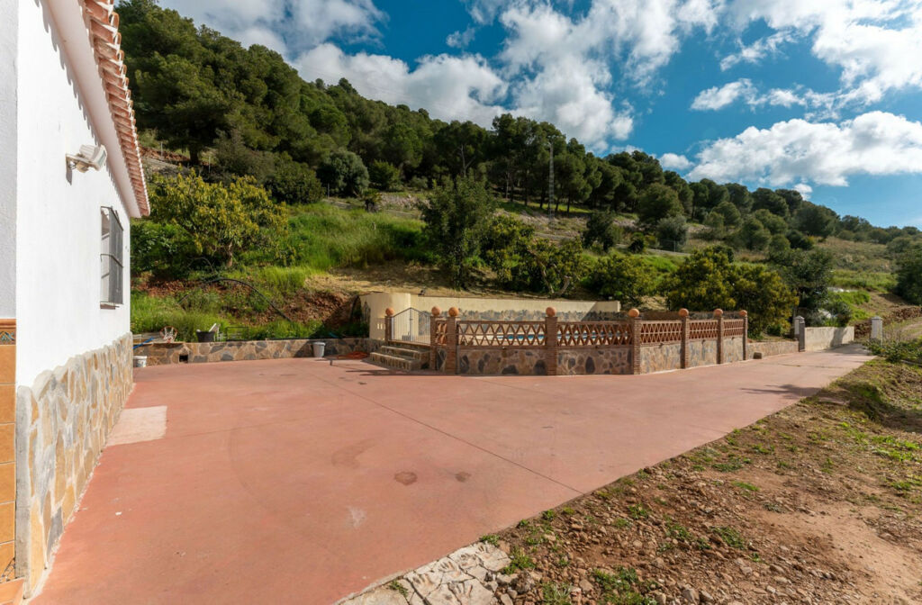 Detached Villa Coín Málaga - image 25
