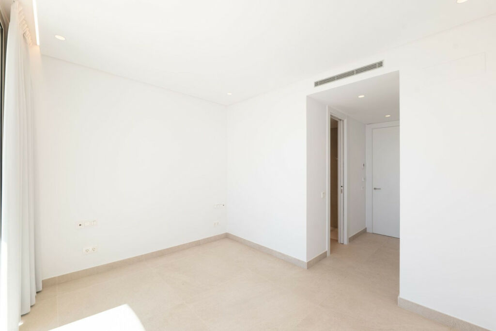 Ground Floor Apartment Benahavís Málaga - image 24