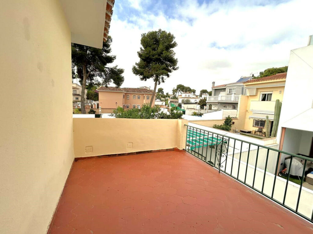 Detached Villa Mijas Málaga - image 24