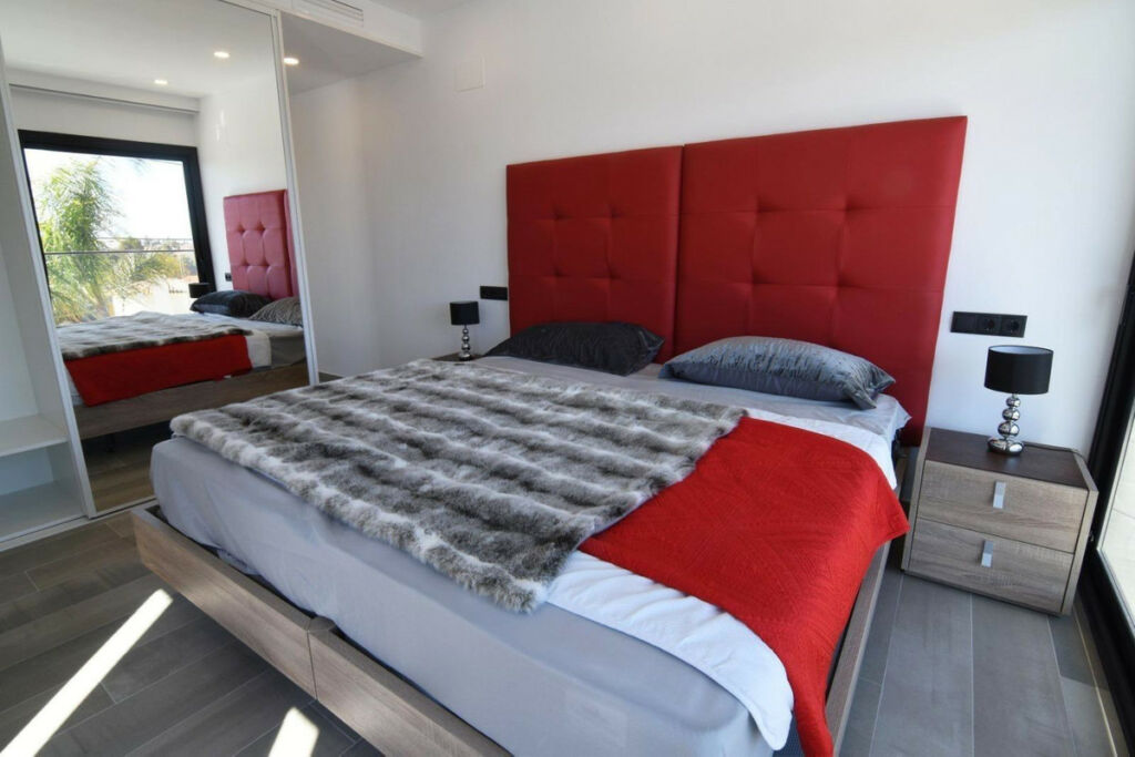 Detached Villa Calpe Alicante - image 25