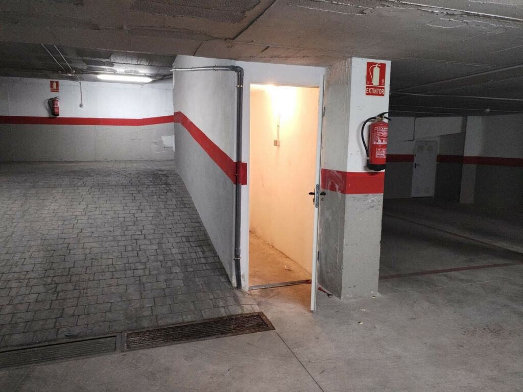 Middle Floor Apartment Torrevieja Alicante - image 24