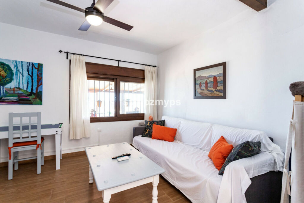 Detached Villa Almayate Málaga - image 25