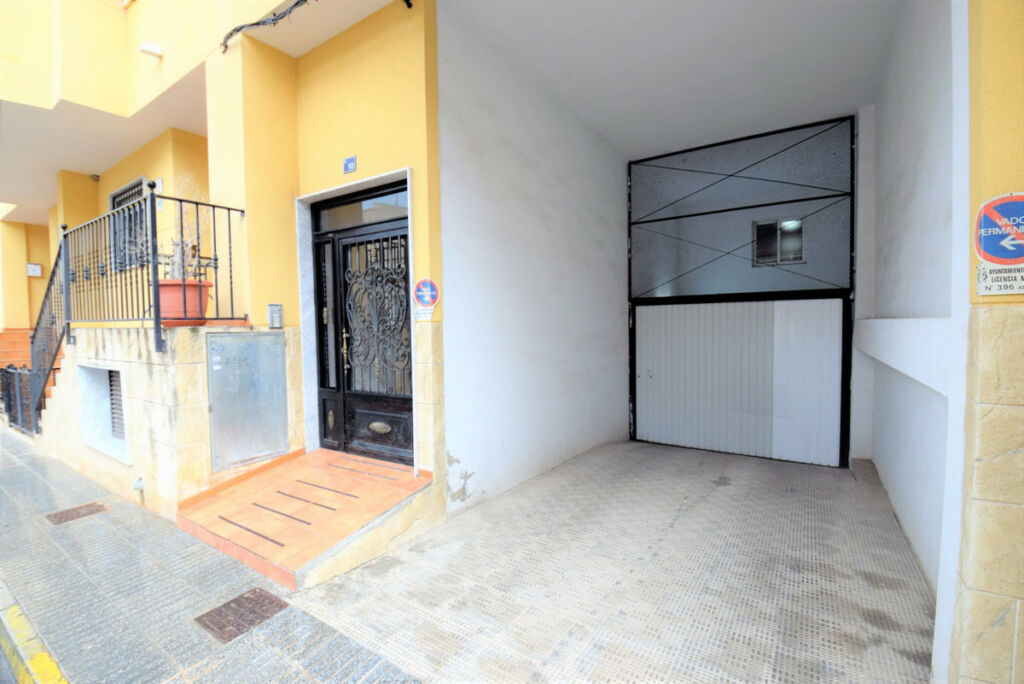 Middle Floor Apartment Catral Alicante - image 25