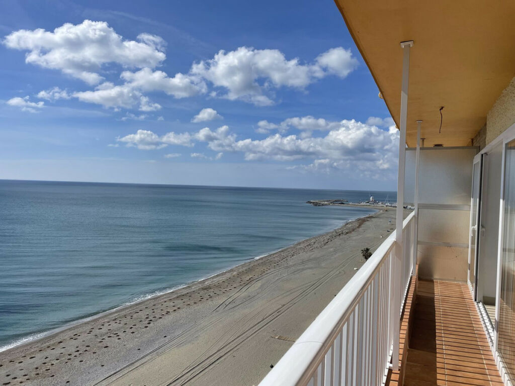 Top Floor Apartment Casares Playa Málaga - image 25