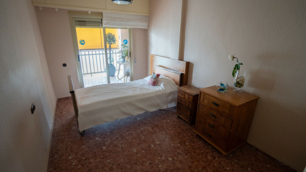 Middle Floor Apartment Torrevieja Alicante - image 25
