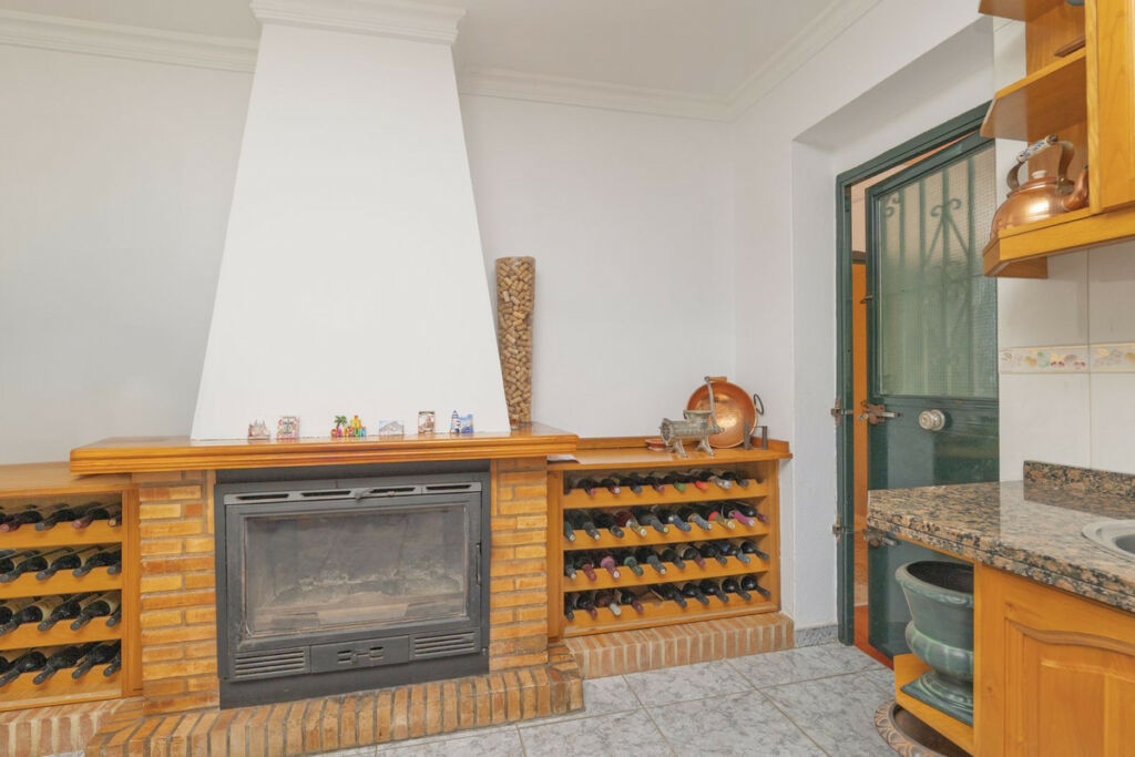 Detached Villa Las Chapas Málaga - image 25
