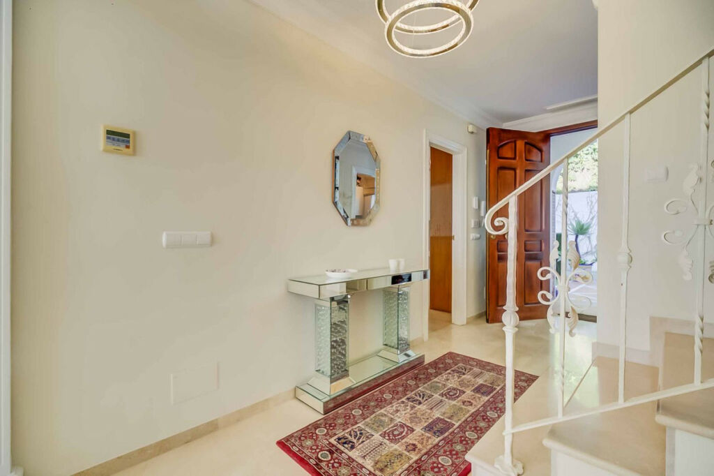 Townhouse Artola Málaga - image 25