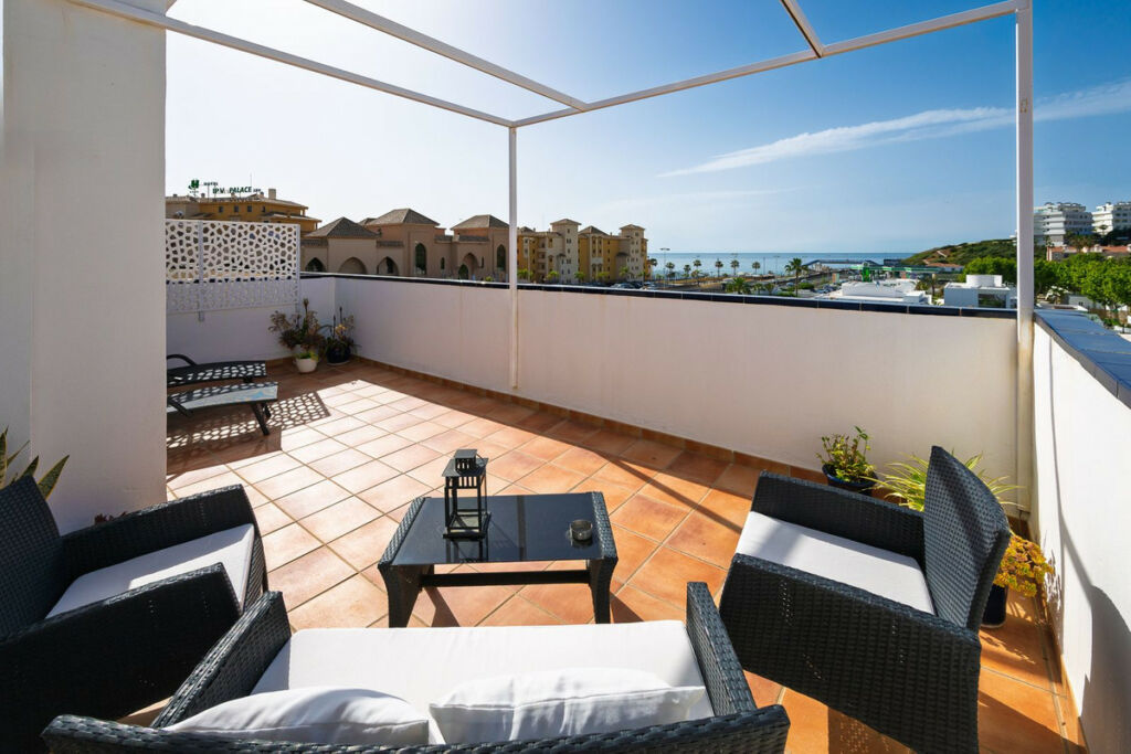 Townhouse Fuengirola Málaga - image 25