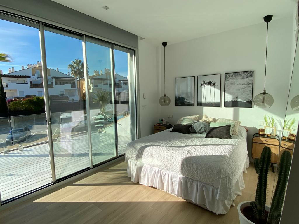 Detached Villa Marbella Málaga - image 25