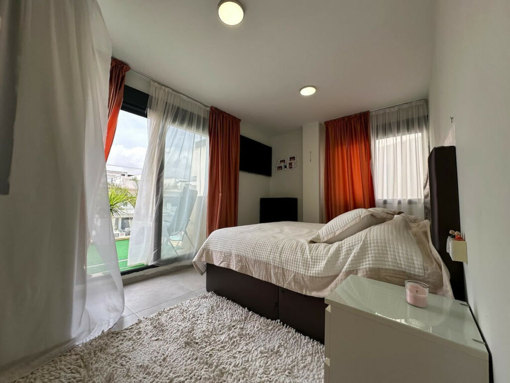 Detached Villa San Pedro del Pinatar Murcia - image 25
