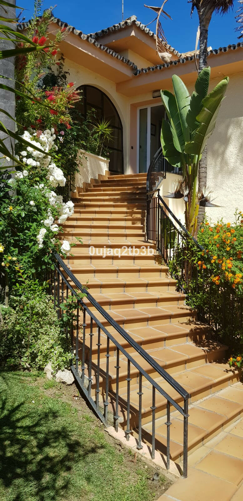 Detached Villa New Golden Mile Málaga - image 26