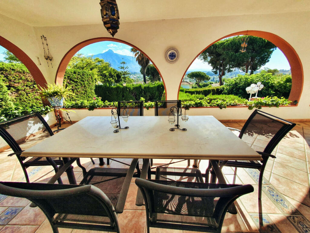 Detached Villa Las Brisas Málaga - image 26