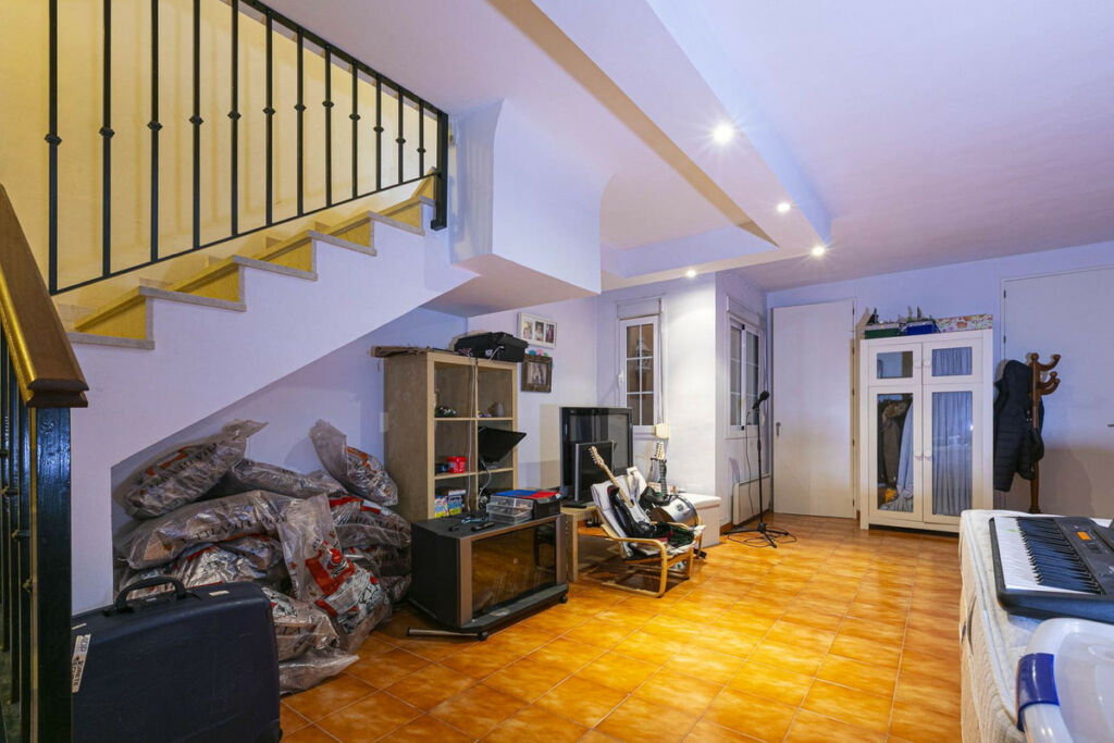 Townhouse Nagüeles Málaga - image 26