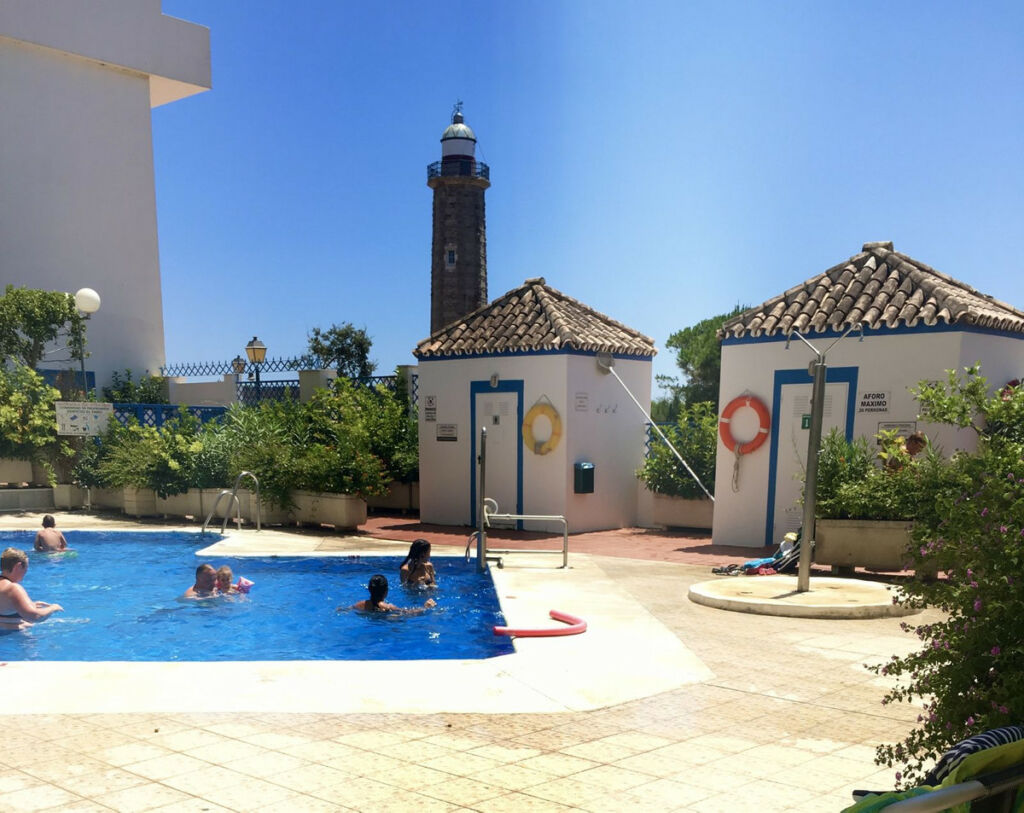 Middle Floor Apartment Estepona Málaga - image 26
