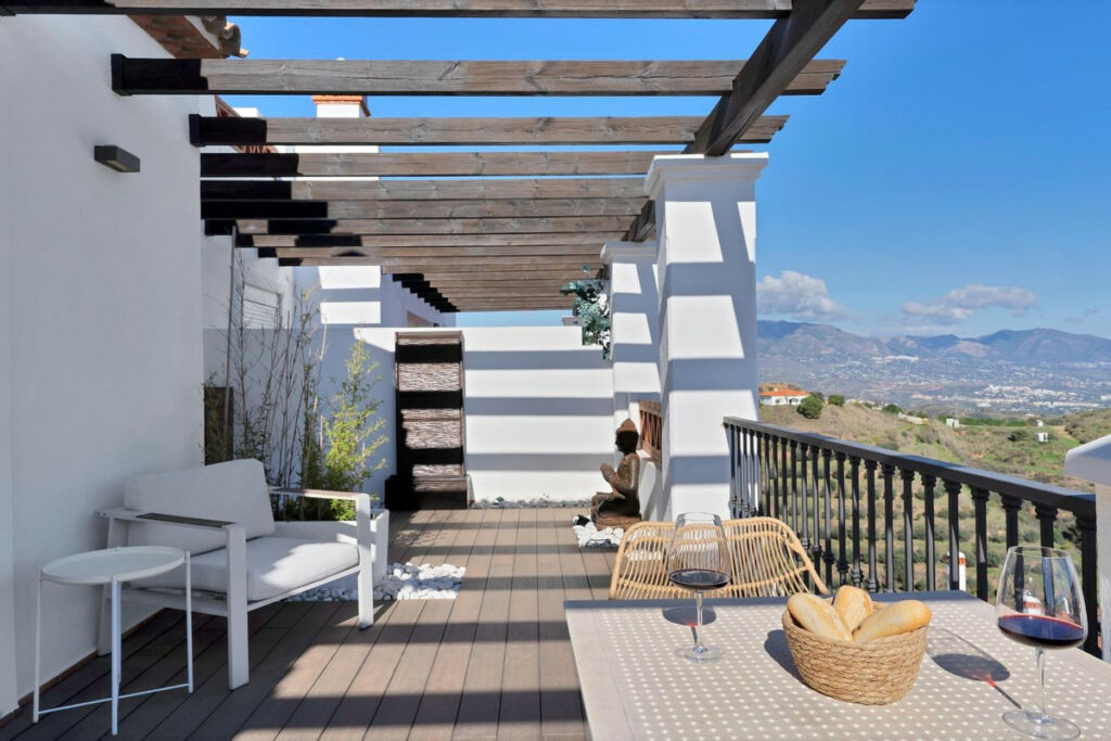 Penthouse Calahonda Málaga - image 26