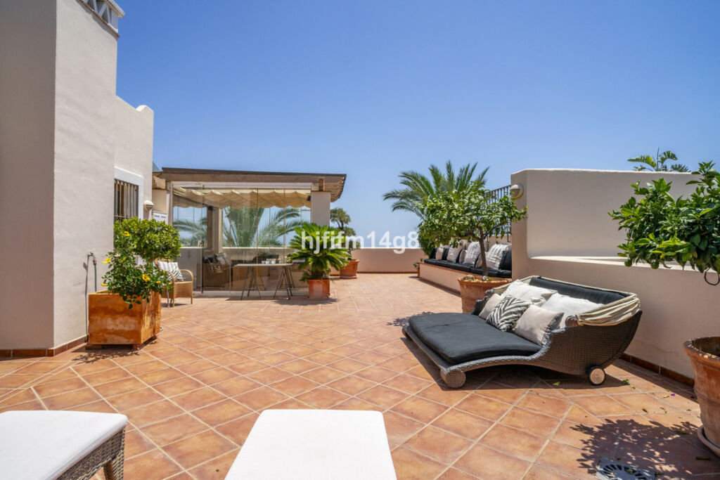 Penthouse Duplex Estepona Málaga - image 26