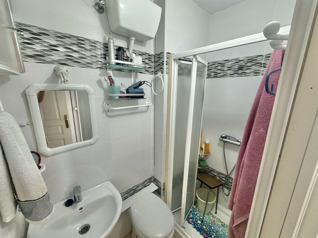 Middle Floor Apartment Fuengirola Málaga - image 27