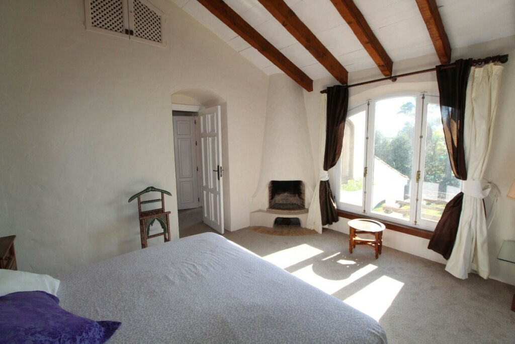 Detached Villa New Golden Mile Málaga - image 27