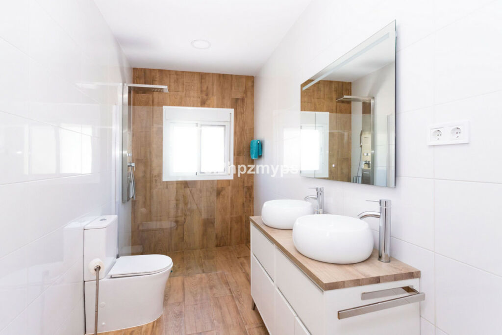 Detached Villa Nerja Málaga - image 27