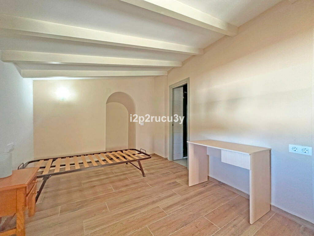 Detached Villa Moraira Alicante - image 27
