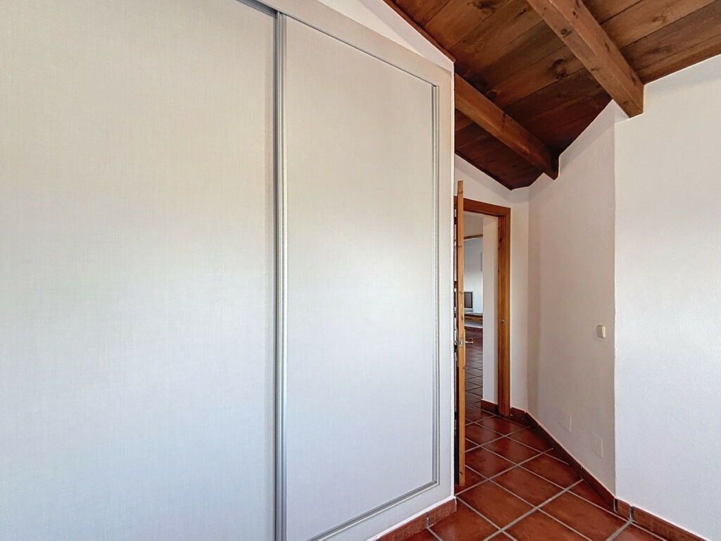Detached Villa Almayate Málaga - image 27