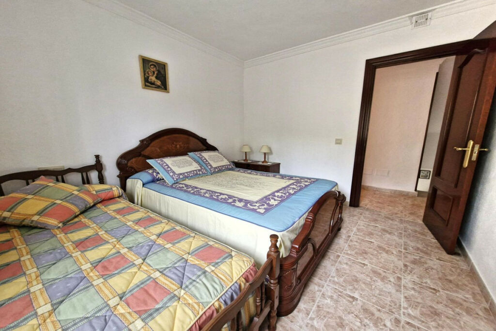 Townhouse Guaro Málaga - image 27