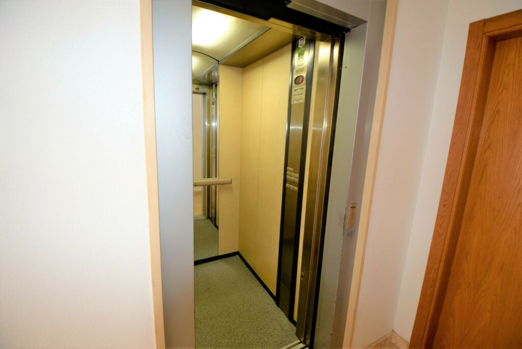 Middle Floor Apartment Guardamar del Segura Alicante - image 27