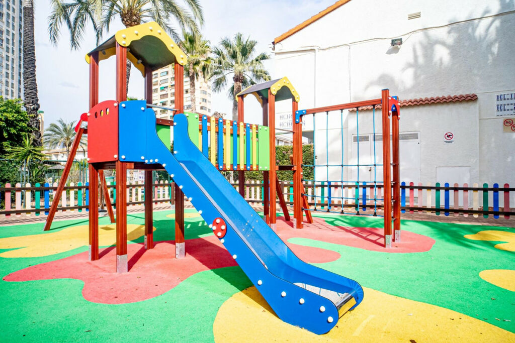 Townhouse Benidorm Alicante - image 27