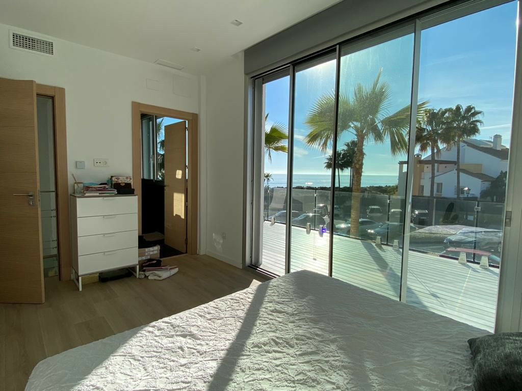 Detached Villa Marbella Málaga - image 27