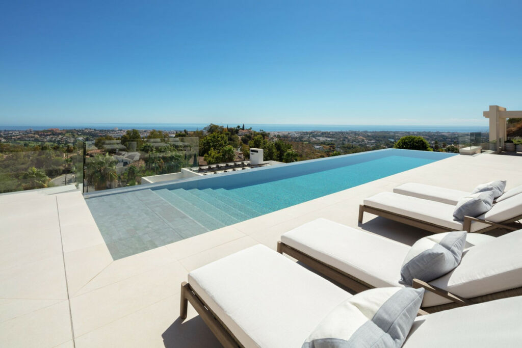 Detached Villa La Quinta Málaga - image 27