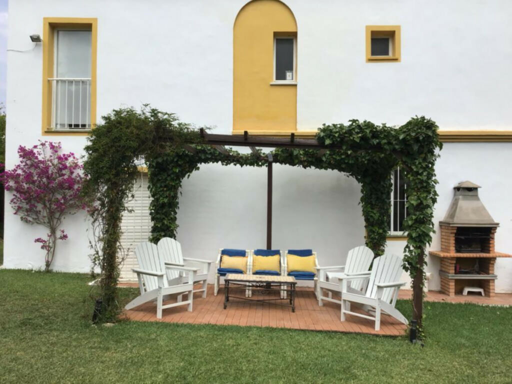 Detached Villa Nueva Andalucía Málaga - image 27