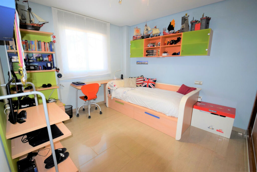 Townhouse Guardamar del Segura Alicante - image 27