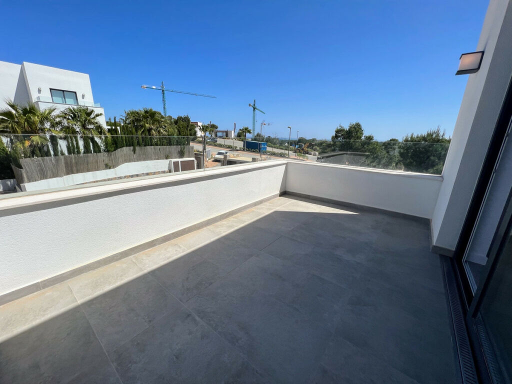 Detached Villa Las Colinas Golf Alicante - image 27