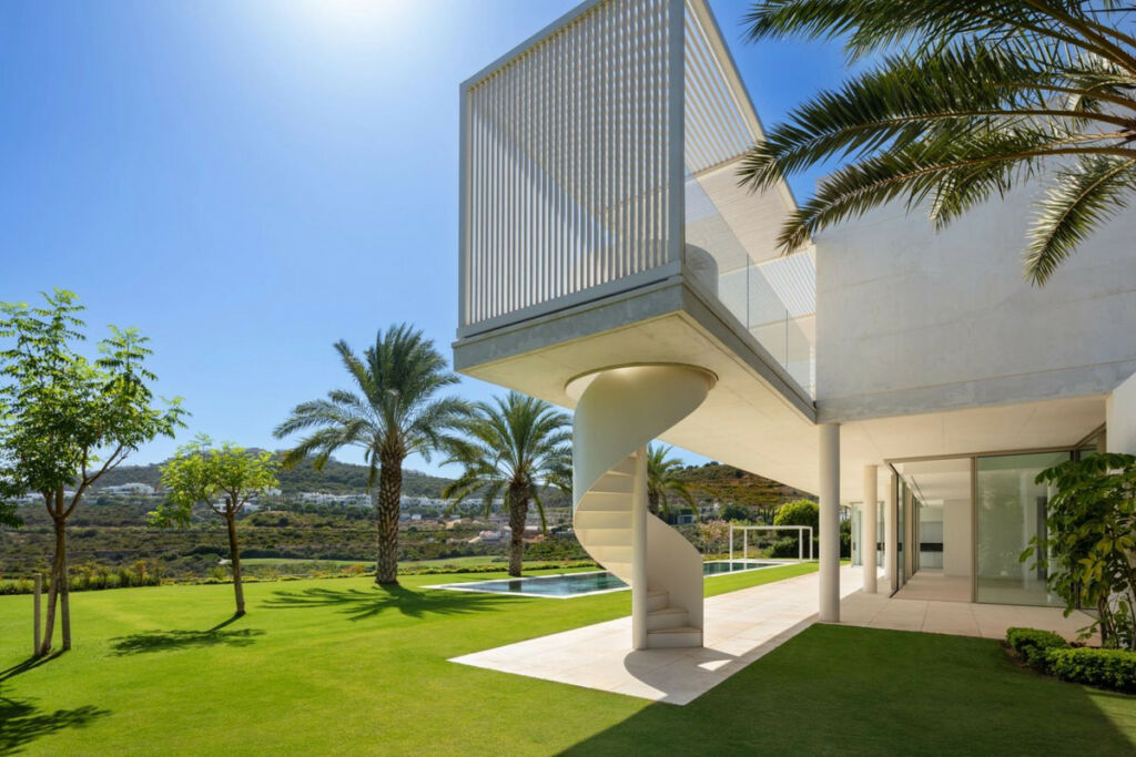 Detached Villa Casares Málaga - image 14