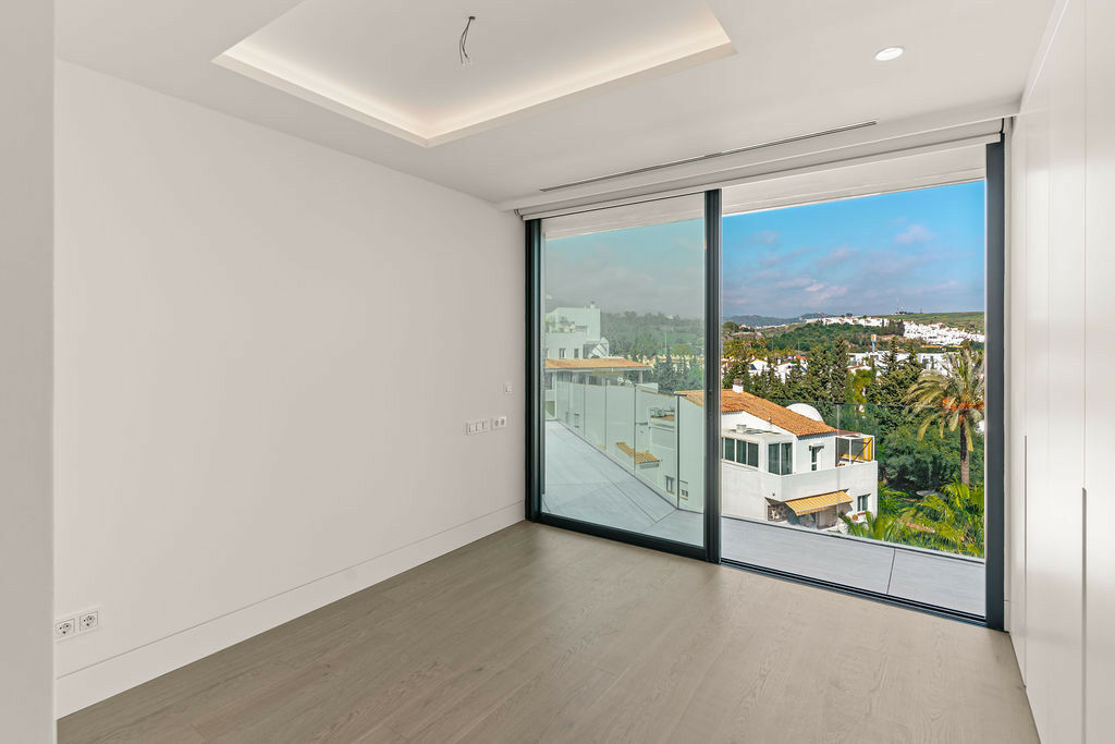 Penthouse Duplex Estepona Málaga - image 28