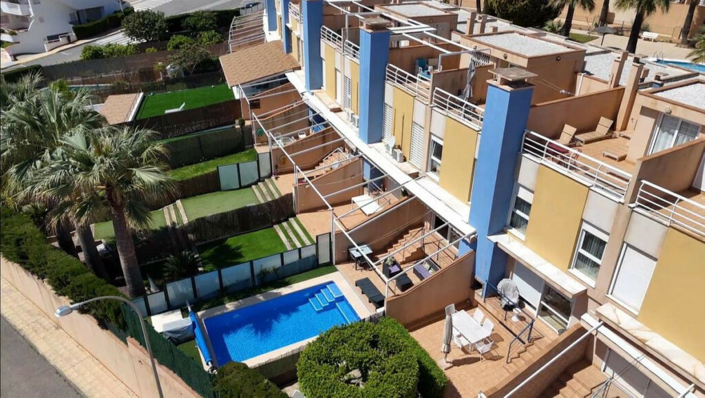 Detached Villa Cabo Roig Alicante - image 28