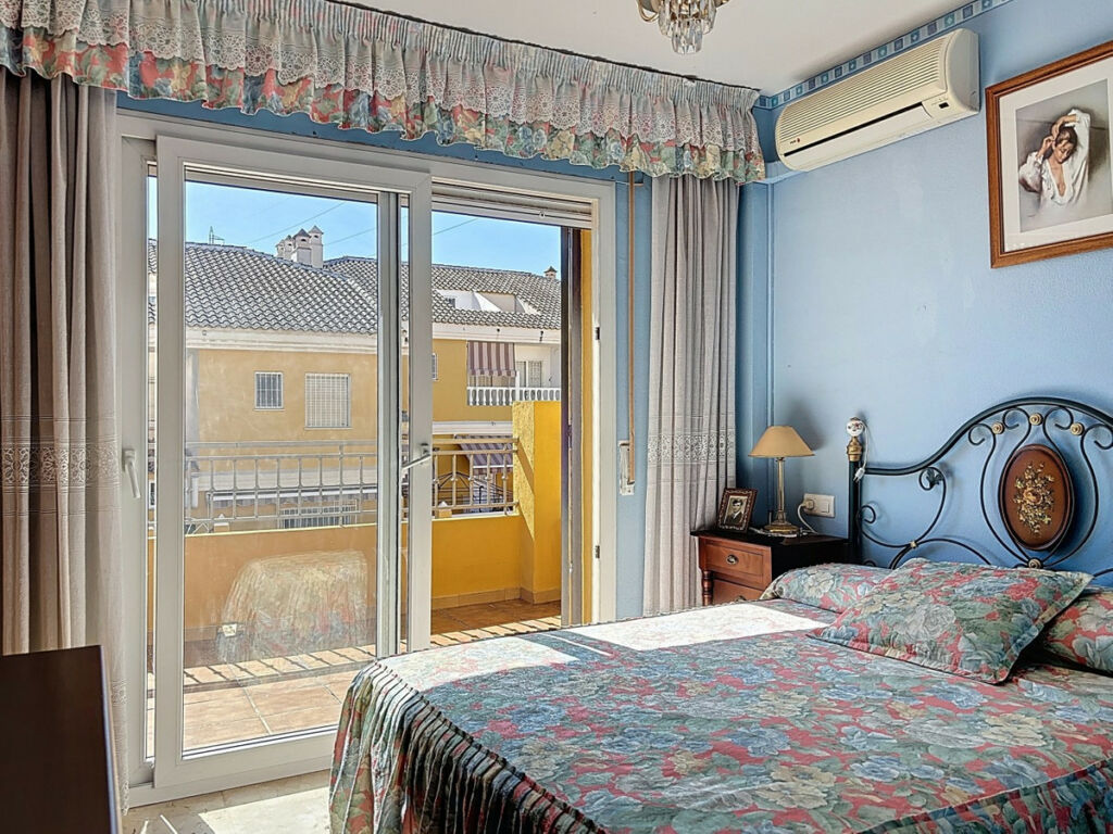 Semi-Detached House Torre del Mar Málaga - image 28