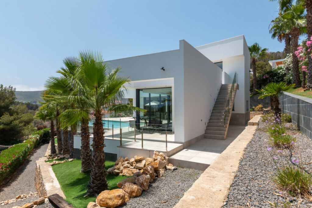 Detached Villa Javea Alicante - image 28