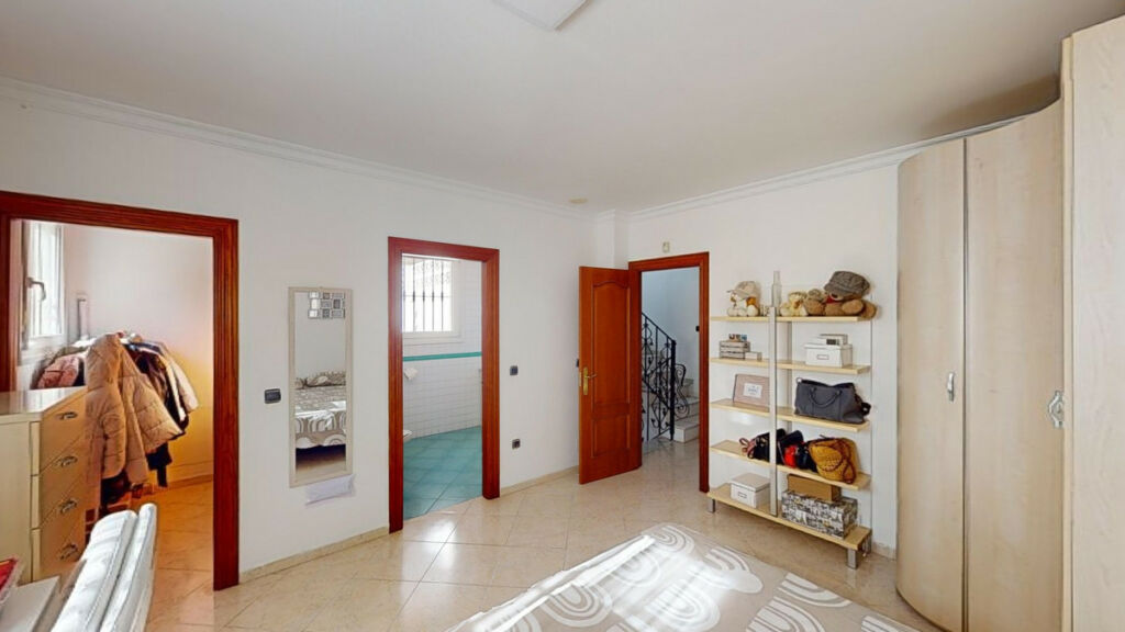 Detached Villa Torre del Mar Málaga - image 28