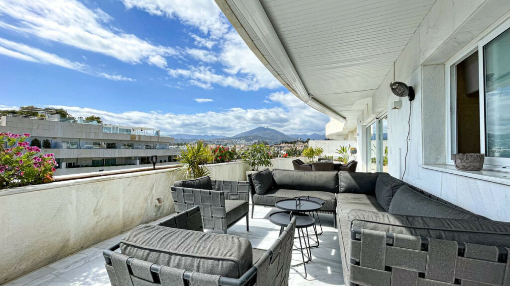 Penthouse Puerto Banús Málaga - image 28